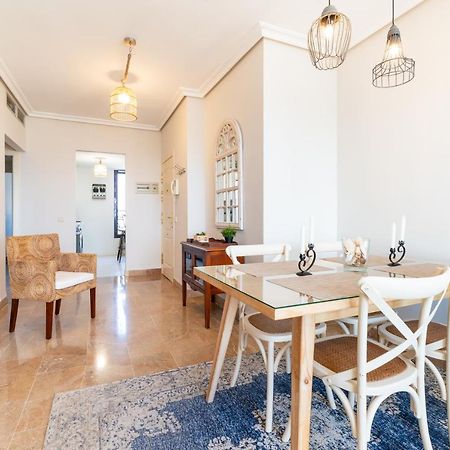 Fee4Me: First Line Luxury Apartment 阿雷西费 外观 照片